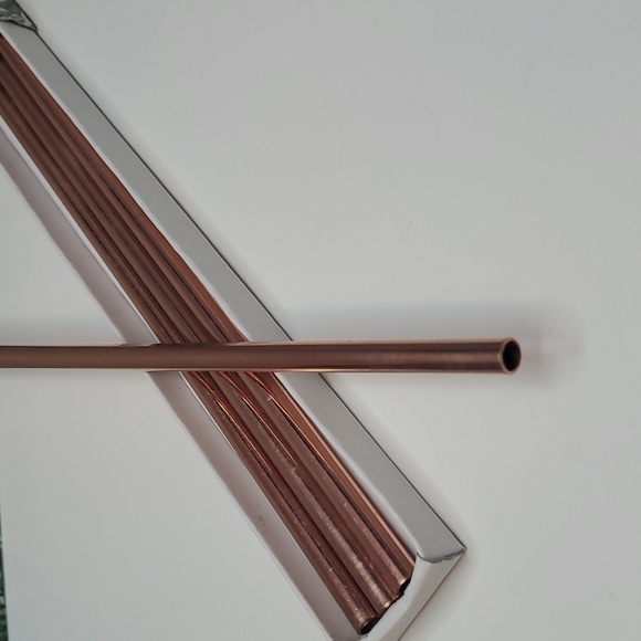 3X THE PINEAPPLE CO RE-USEABLE COPPER STRAW SET - Picture 4 of 5